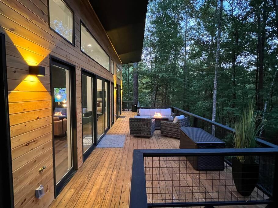 فيلا Modern Mountain Getaway With Hot Tub, Fire Pit Sautee Nacoochee المظهر الخارجي الصورة