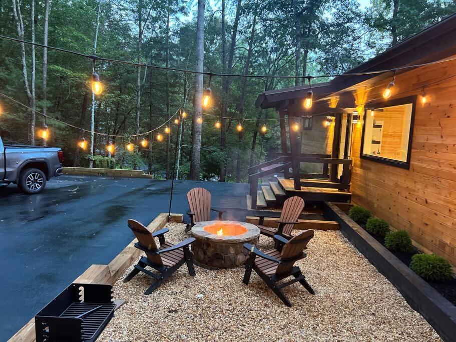 فيلا Modern Mountain Getaway With Hot Tub, Fire Pit Sautee Nacoochee المظهر الخارجي الصورة